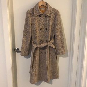 Pendleton trench coat size 6.